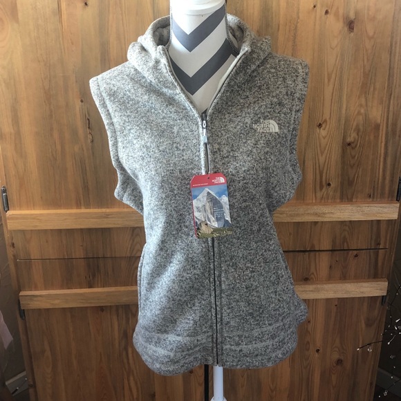 The North Face Jackets & Blazers - 💥 NEW WITH TAGS Hooded The NorthFace Vest